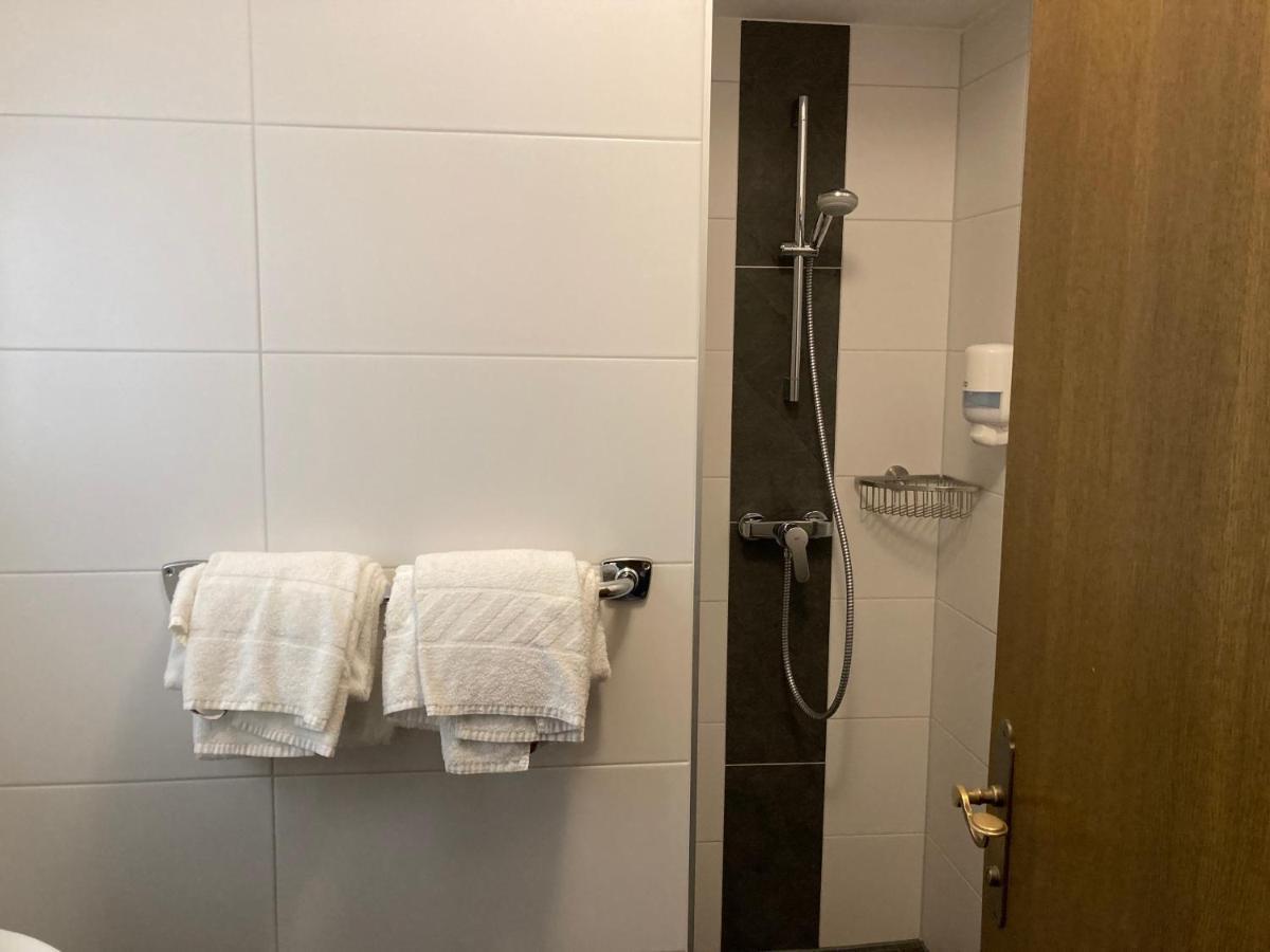 Dorfgasthof Hotel Staberhof Kellerberg Ngoại thất bức ảnh